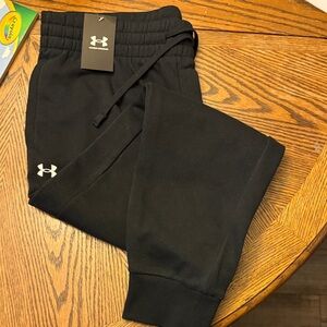 Under Armour Womena Black Jogger Sweatpants with Logo
